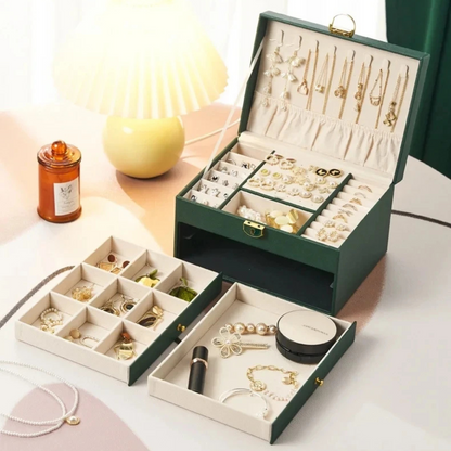 Boîte à bijoux en cuir épuré