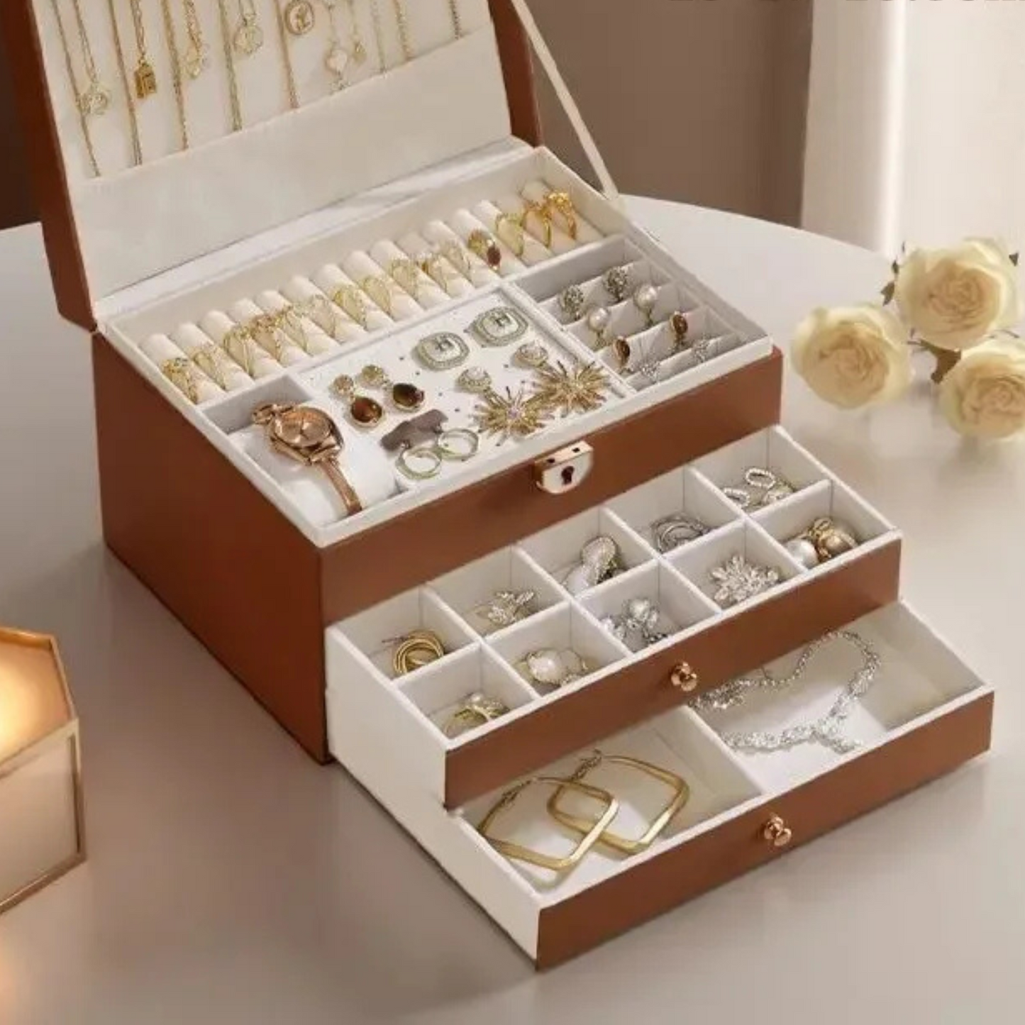 Boîte à bijoux à trois niveaux