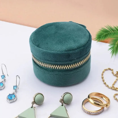 Boîte à bijoux de poche ronde en velours