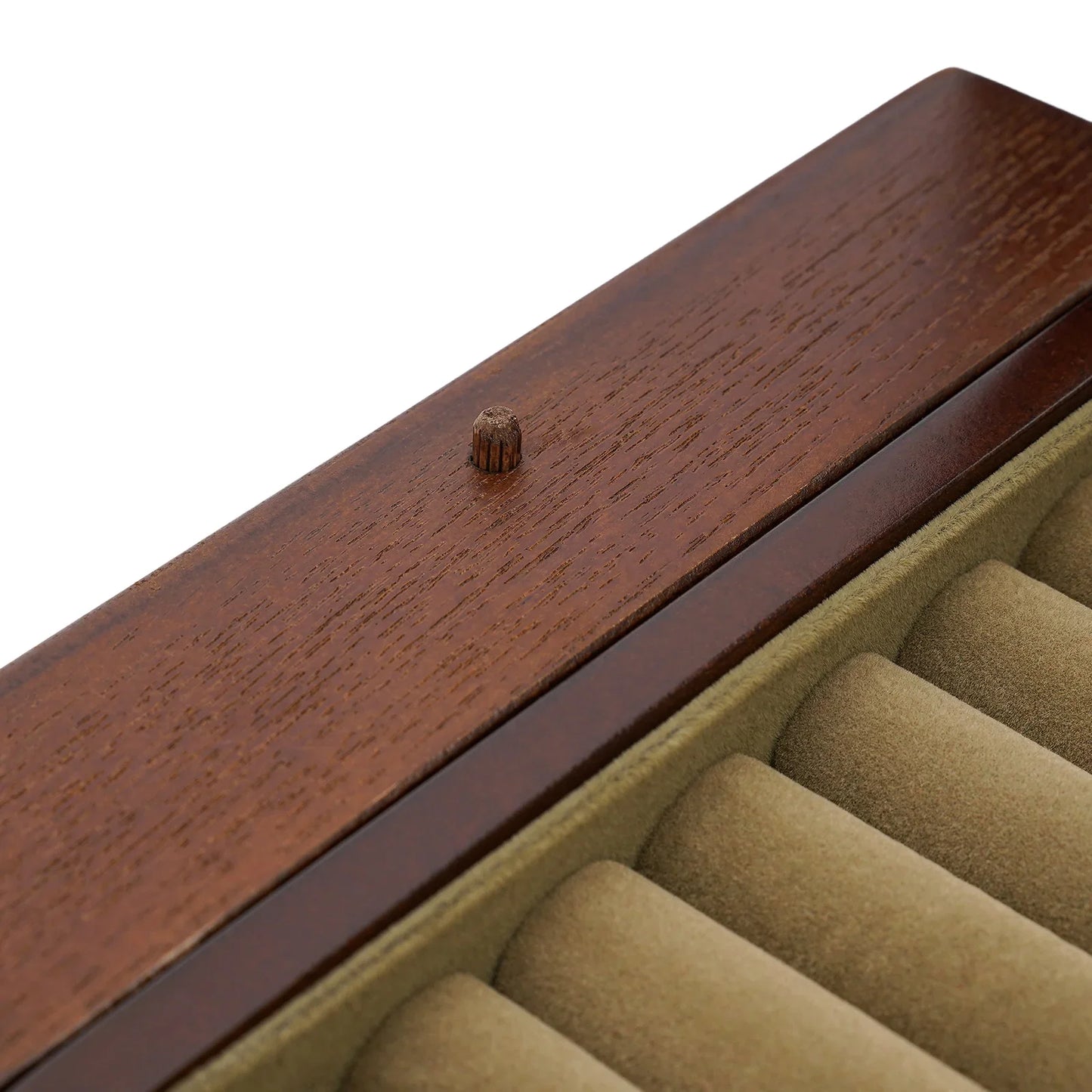 Boîte à bijoux en bois de noyer